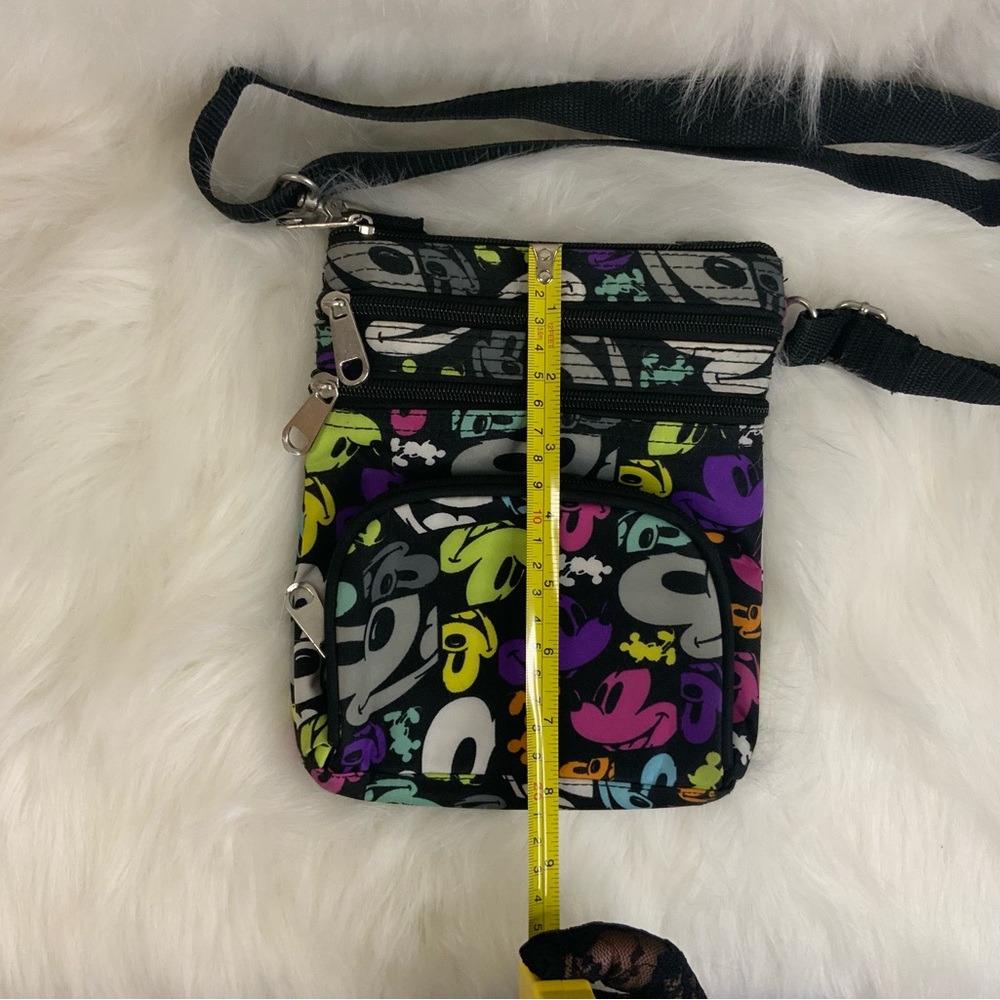 Disney Parks Mickey Mouse Messenger Bag (NWOT) - Picture 3 of 9
